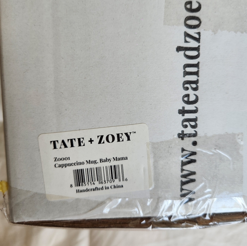 NWT - Tate And Zoey Over-Sized Ceramic Coffee + Cappuccino Mug - Pink/White - Picture 4 of 5